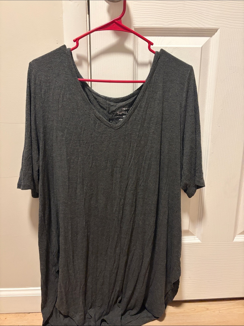 Women's Charcoal Scoop Neck Short Sleeve Tee - Super Soft